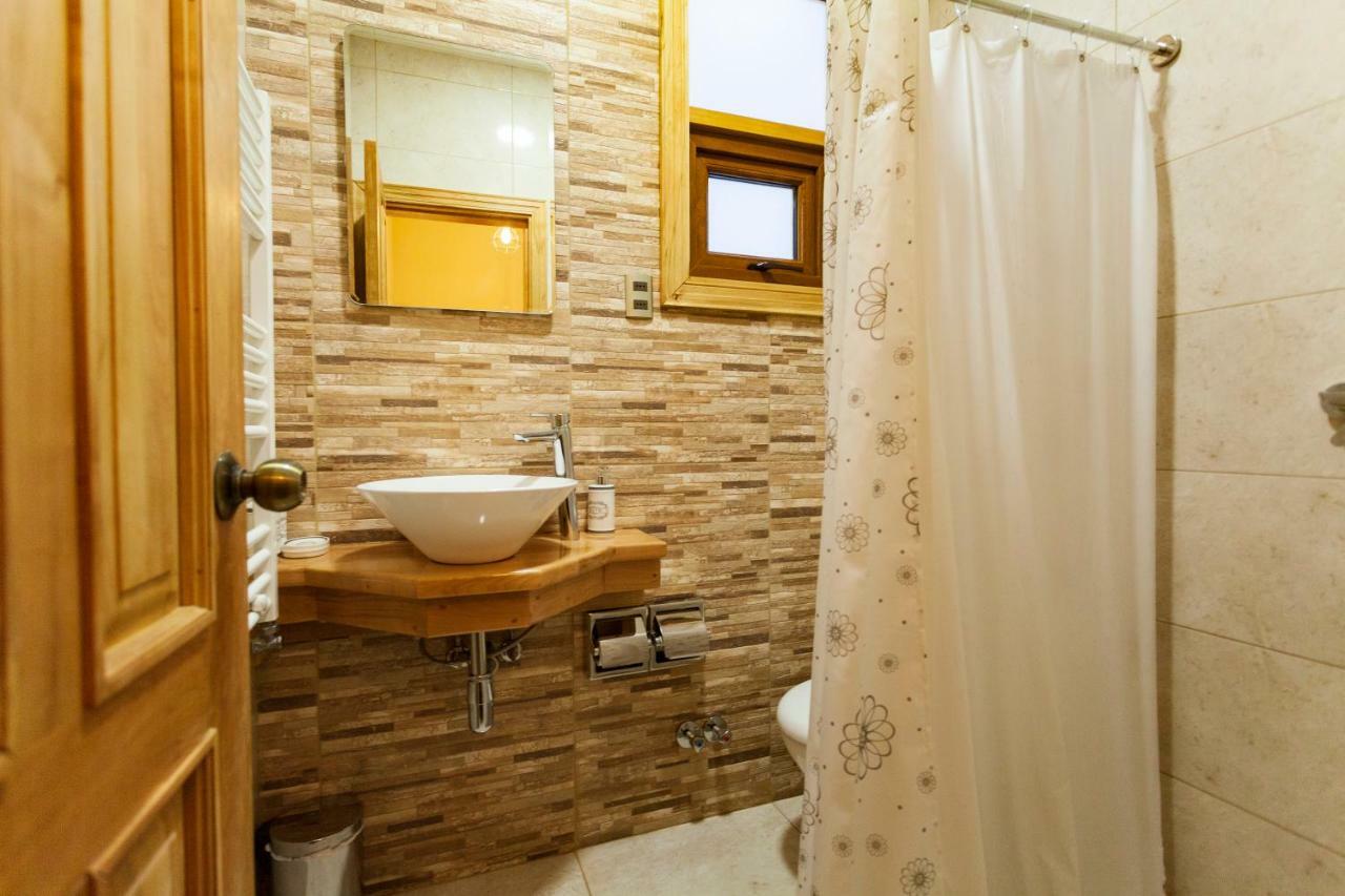Hostal Boutique Patagonia Mistica Punta Arenas Exterior photo